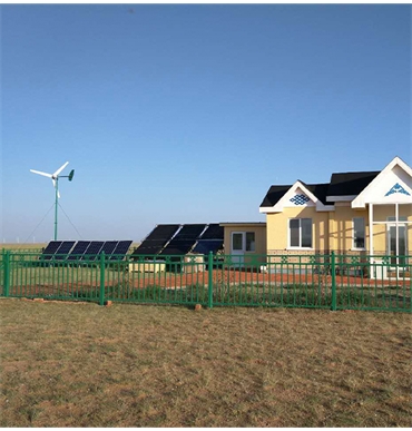 3kW風光互補發電系統應用在錫林郭勒盟蘇尼特左旗牧民家庭
